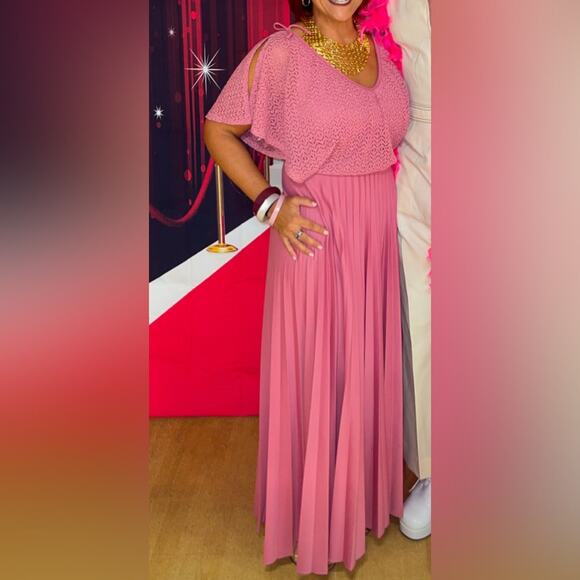 VINTAGE 70’s dusty pink Bridesmaid Maxi Dress with pleats & crochet size 8 - Picture 1 of 10